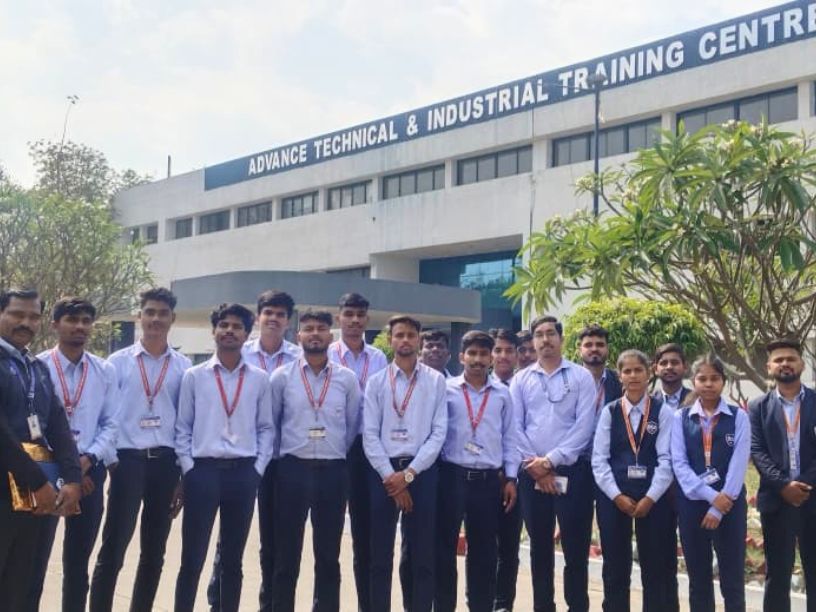 Industrial-visit-S D BANSAL MECHINACL