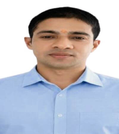 acedmic-staff-7